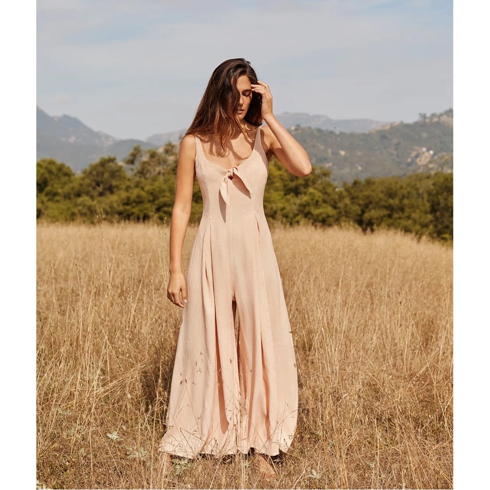 Christy Dawn Leighton Jumper in Apricot - Small